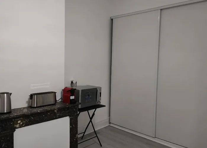 3 - T2 60m2 - Standing, Moderne Et Tout Equipe - Carmes-renforts ,