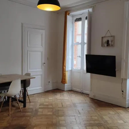 Appartamento 3 - T2 60m2 - Standing, Moderne Et Tout équipé - Carmes-renforts , *