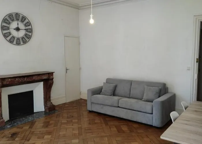 Apartamento 3 - T2 60m2 - Standing, Moderne Et Tout Equipe - Carmes-renforts , *