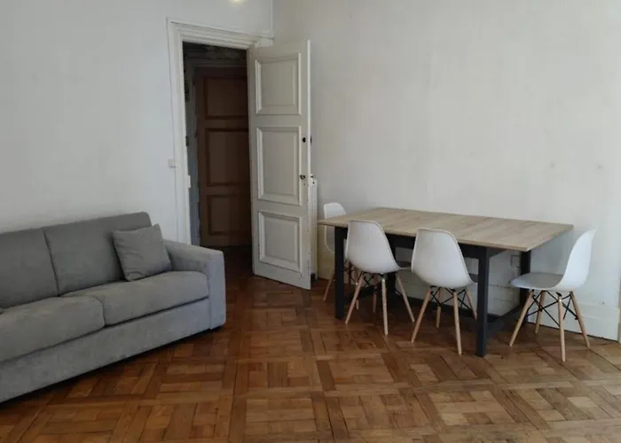 Apartamento 3 - T2 60m2 - Standing, Moderne Et Tout Equipe - Carmes-renforts , Toulouse