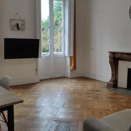 3 - T2 60m2 - Standing, Moderne Et Tout Equipe - Carmes-renforts ,