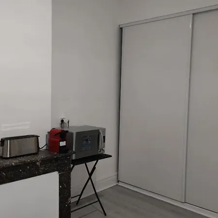 3 - T2 60m2 - Standing, Moderne Et Tout Equipe - Carmes-renforts ,